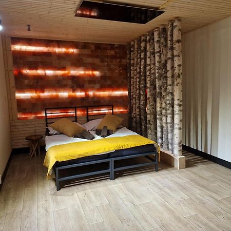Bird House Hotel Presov Bagian luar foto
