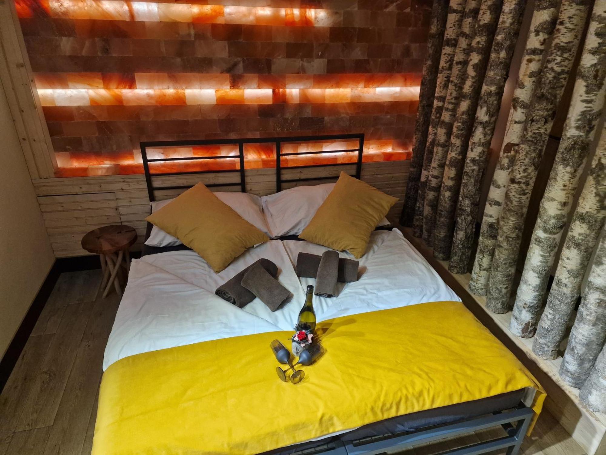 Bird House Hotel Presov Bagian luar foto